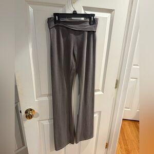Brandy Melville Priscilla pants in dark grey